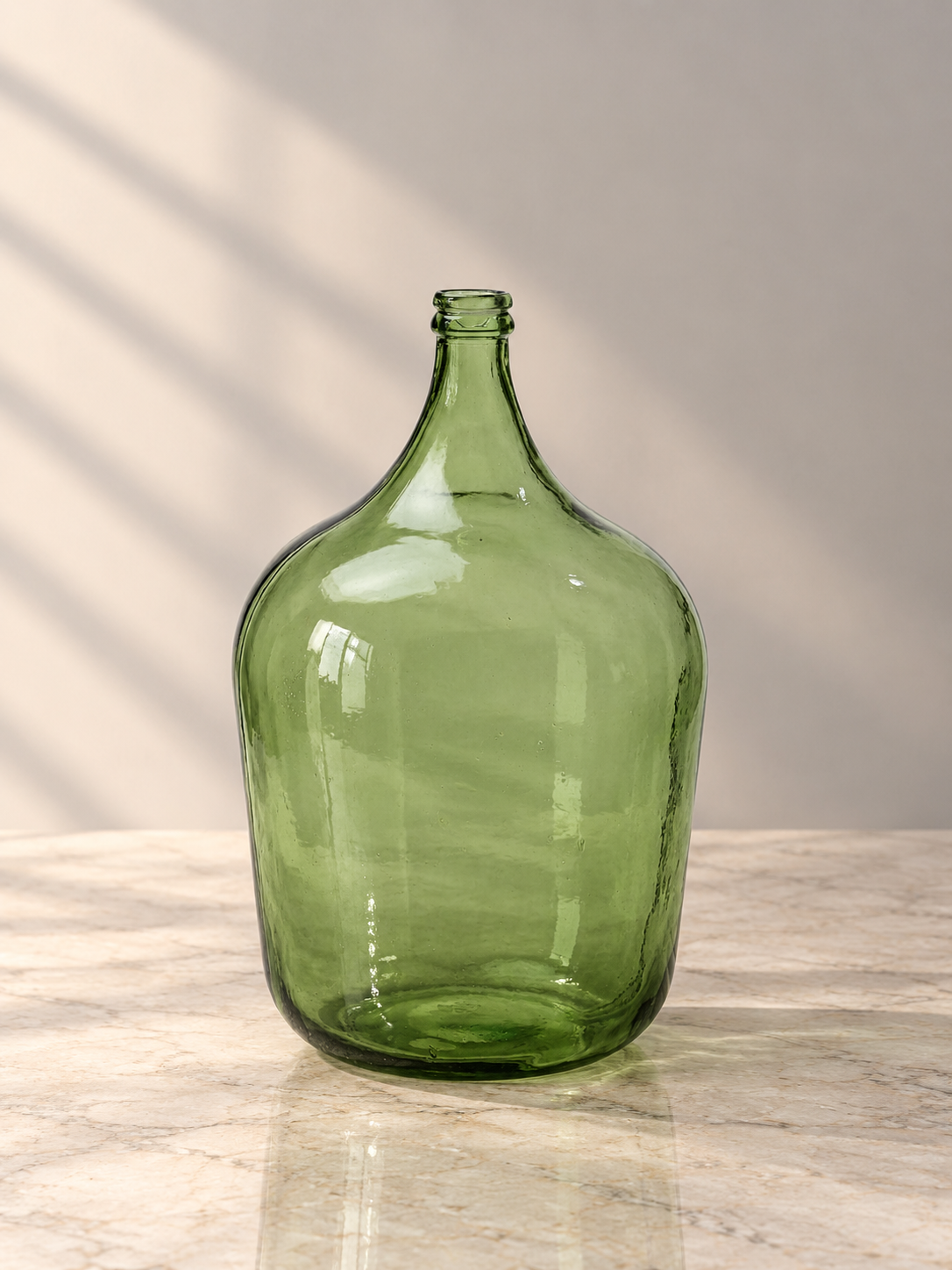 Vase dame-jeanne en verre vert en location - photo 1